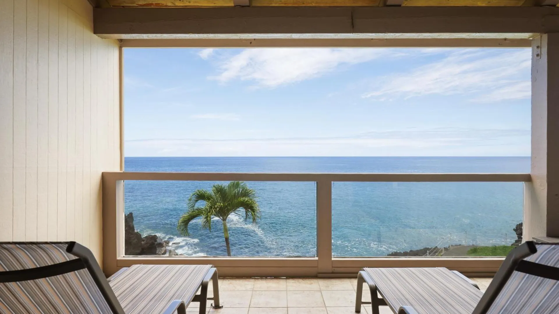Semesterbostad Hale Kania Kai - Surf & Racquet 3302 Top Floor 3Bd/2Bth Kailua-Kona USA